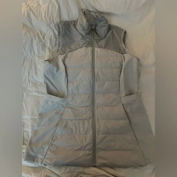 Lululemon Athletica Down for it all vest - Picture 1 of 5